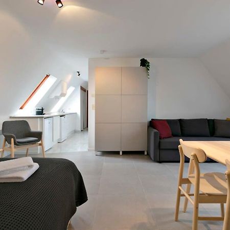 Huswell - Cozy And Roomy Studio With A Homely Feel De Haan Exterior photo